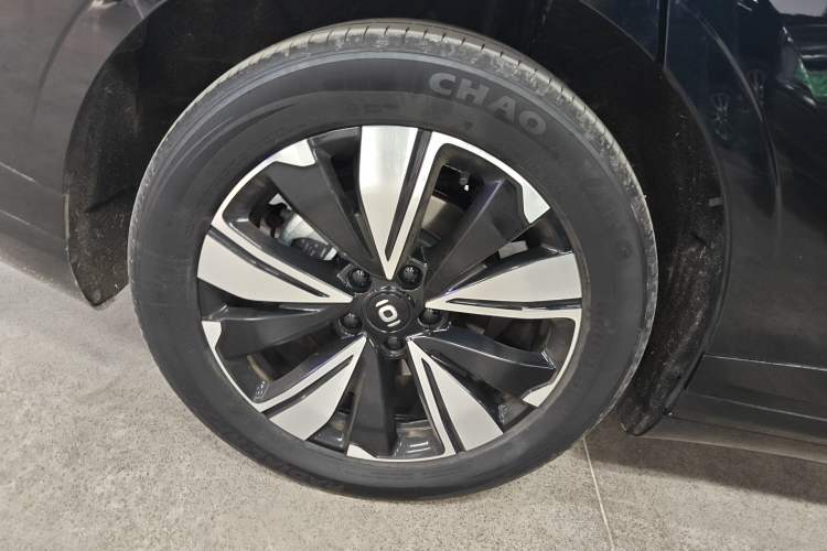 Used CHANGAN NEVO A07 2025 Range-Extended "Truly Delicious" 140 Elite Version Exterior 5