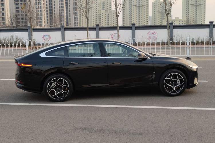 Used CHANGAN NEVO A07 2025 Range-Extended "True Fragrant" Edition 230 Premium Version Exterior 5
