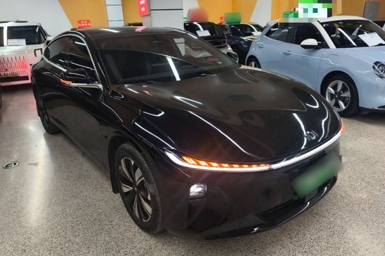 Used CHANGAN NEVO A07 2025 Blue Whale All-Electric 515 Collection Model Front Right 45 Deg