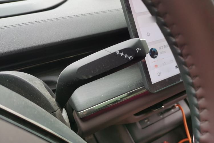 Used CHANGAN NEVO A07 2025 Range-Extended "True Fragrant" Edition 230 Flagship Model Gear Lever