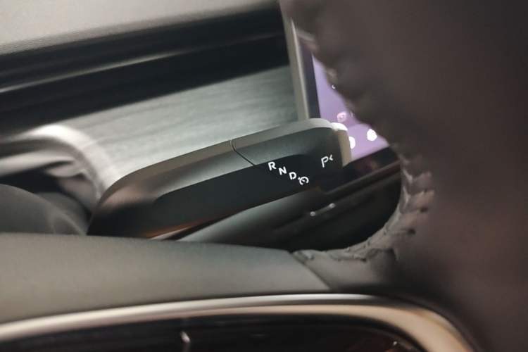 Used CHANGAN NEVO A07 2025 Pure Electric "True Fragrance" Edition 625 Flagship Model Gear Lever
