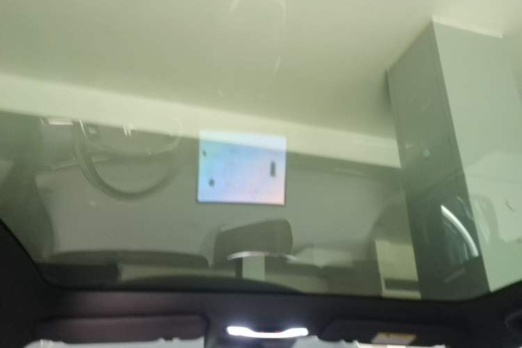 Used CHANGAN NEVO A07 2025 All-Electric "Real Bargain" 525 Luxury Model Headliner