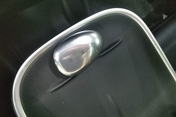 Used CHANGAN NEVO A07 2025 Blue Whale Pure Electric Version 525 Luxury Model Interior 1