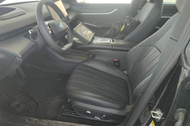 Used CHANGAN NEVO A07 2025 Blue Whale Range-Extending Version 230 Flagship Model Left Front Seat