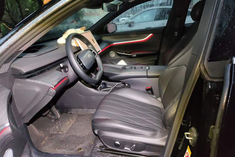 Used CHANGAN NEVO A07 2025 Blue Whale Range-Extending Version 230 Flagship Model Left Front Seat