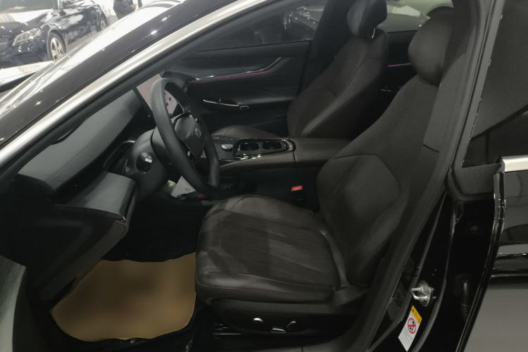 Used CHANGAN NEVO A07 2025 All-Electric "True Fragrance" Edition 710-Mile Long-Range Version Left Front Seat