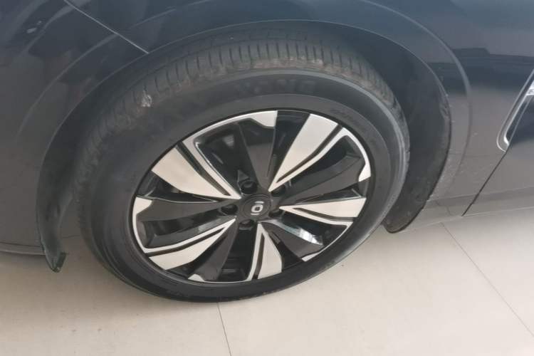 Used CHANGAN NEVO A07 2025 All-Electric "Real Bargain" 525 Luxury Model Left Front Wheel Hub