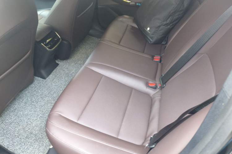 Used CHANGAN NEVO A07 2025 Blue Whale Pure Electric Version 625 Luxury Model Left Rear Seat