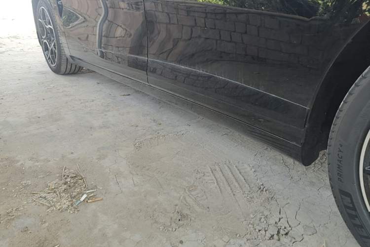 Used CHANGAN NEVO A07 2025 Blue Whale Range-Extending Version 230 Flagship Model Left Side Sill