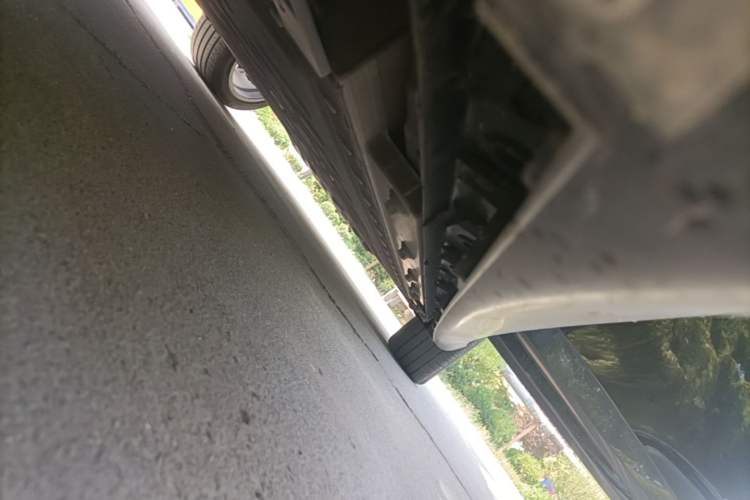 Used CHANGAN NEVO A07 2025 Blue Whale Pure Electric 525 Flagship Model Left Side Sill