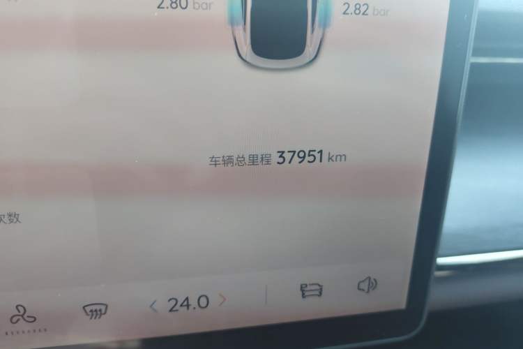 Used CHANGAN NEVO A07 2025 Blue Whale Pure Electric Version 625 Luxury Model Odometer Close Up