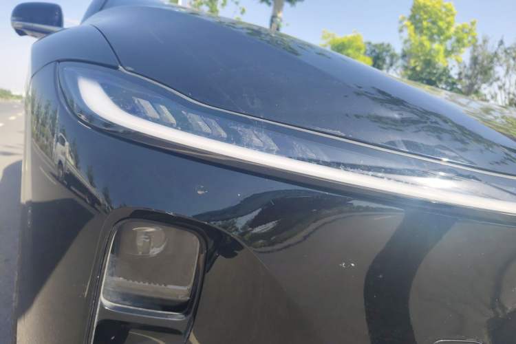 Used CHANGAN NEVO A07 2025 Blue Whale Pure Electric Version 625 Luxury Model Right Front Headlight