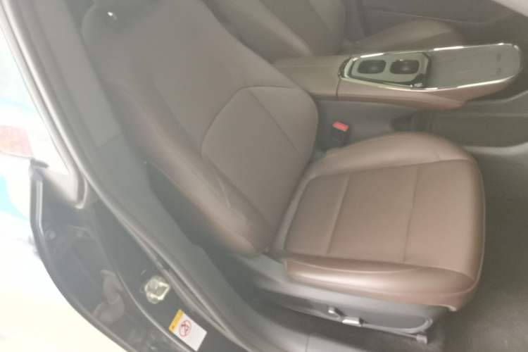 Used CHANGAN NEVO A07 2025 All-Electric "Real Bargain" 525 Luxury Model Right Front Seat