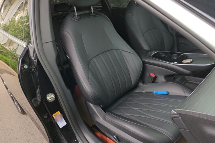 Used CHANGAN NEVO A07 2025 Range-Extended "True Fragrant" Edition 230 Flagship Model Right Front Seat