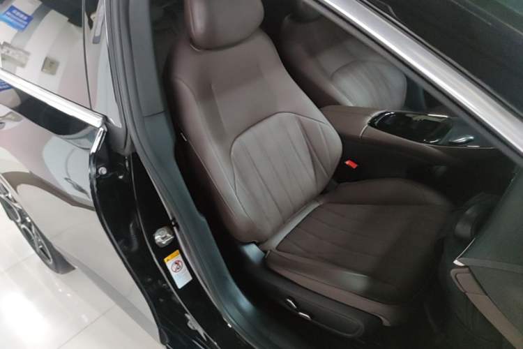 Used CHANGAN NEVO A07 2025 Range-Extended "True Fragrant" Edition 230 Flagship Model Right Front Seat