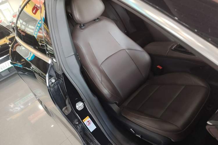 Used CHANGAN NEVO A07 2025 All-Electric "Real Bargain" 525 Luxury Model Right Front Seat