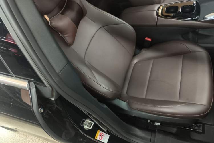 Used CHANGAN NEVO A07 2025 Blue Whale All-Electric 515 Collection Model Right Front Seat