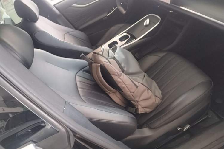 Used CHANGAN NEVO A07 2025 Pure Electric "True Fragrance" Edition 625 Flagship Model Right Front Seat