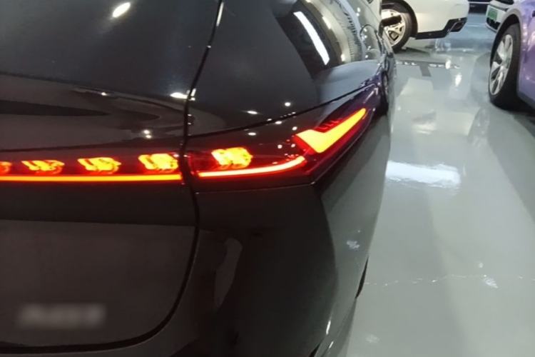 Used CHANGAN NEVO A07 2025 Blue Whale Range-Extending Model 140 Elite Version Right Rear Taillight