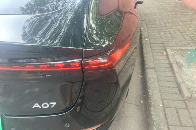 Used CHANGAN NEVO A07 2025 Blue Whale Pure Electric Version 625 Luxury Model Right Rear Taillight