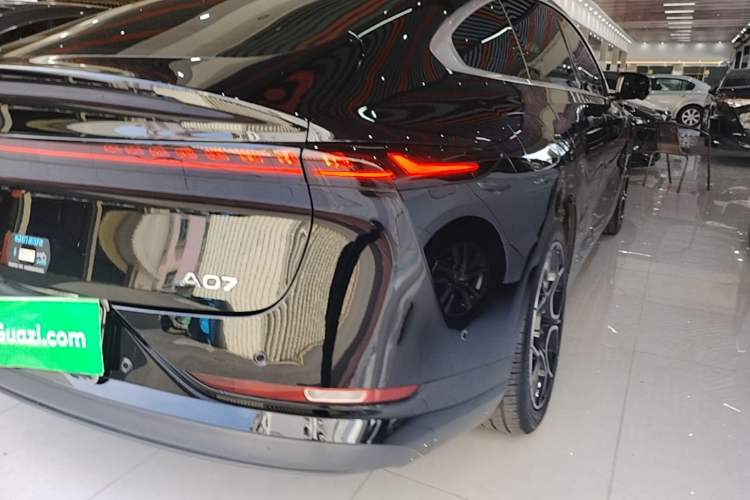 Used CHANGAN NEVO A07 2025 Pure Electric "True Fragrance" Edition 625 Flagship Model Right Rear Taillight