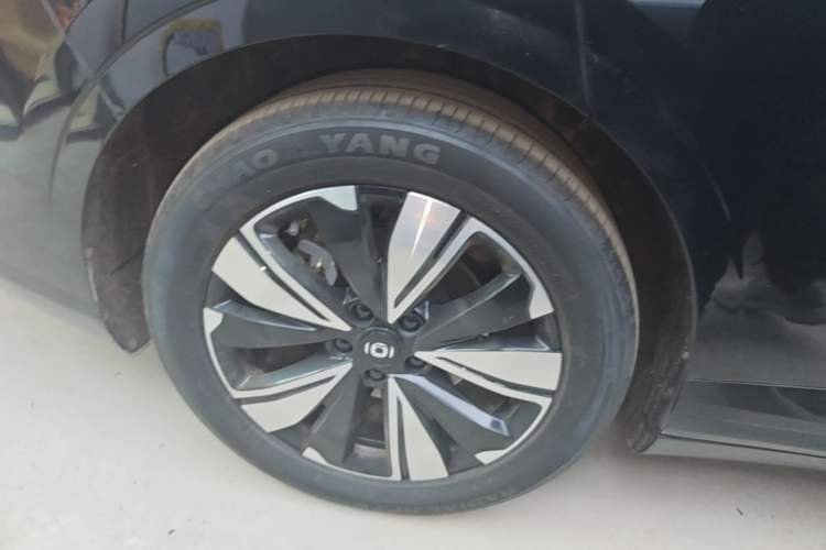 Used CHANGAN NEVO A07 2025 Range-Extended "Truly Delicious" 140 Elite Version Right Rear Wheel Hub