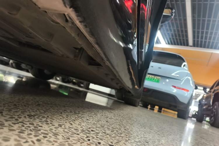 Used CHANGAN NEVO A07 2025 Blue Whale All-Electric 515 Collection Model Right Side Sill