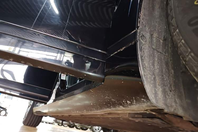 Used CHANGAN NEVO A07 2025 All-Electric "Real Bargain" 525 Luxury Model Right Side Sill