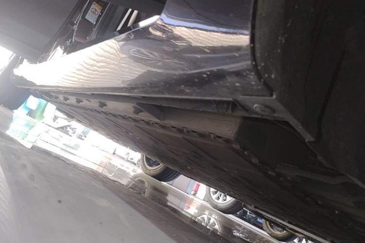 Used CHANGAN NEVO A07 2025 Pure Electric "True Fragrance" Edition 625 Flagship Model Right Side Sill