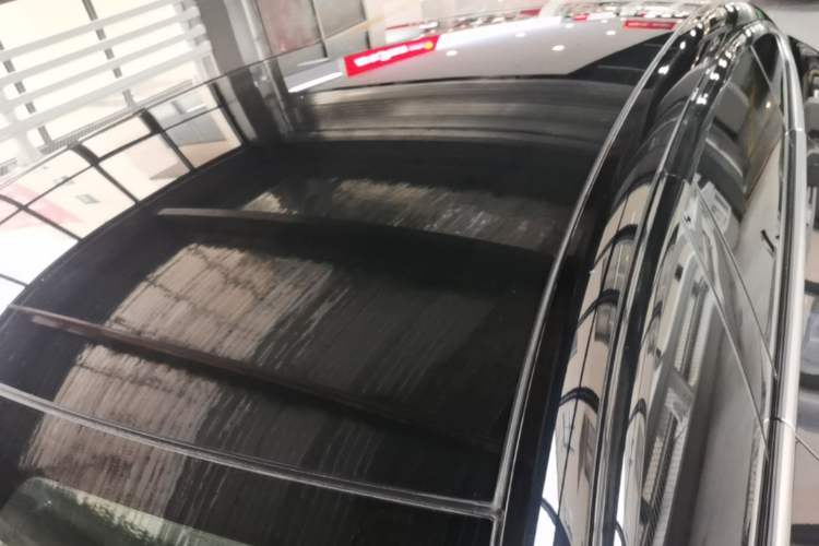 Used CHANGAN NEVO A07 2025 Blue Whale Extended-Range 230 Prestige Model Roof