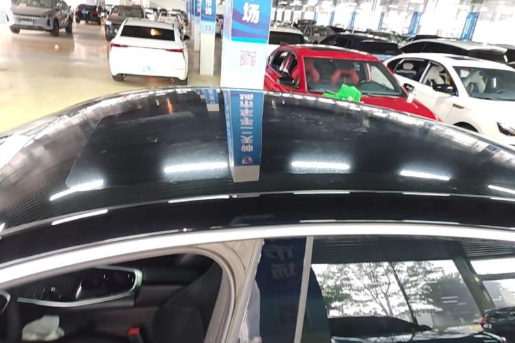 Used CHANGAN NEVO A07 2025 All-Electric "Real Bargain" 525 Luxury Model Roof