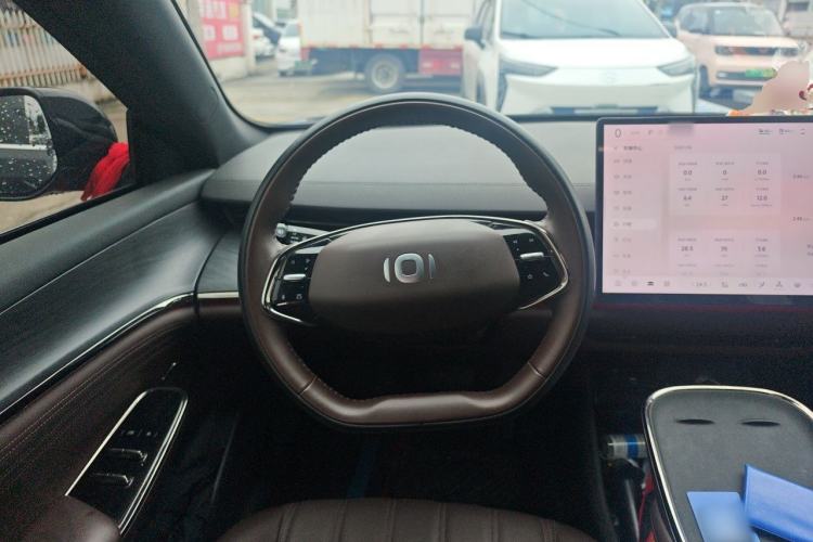 Used CHANGAN NEVO A07 2025 Blue Whale Extended-Range 230 Prestige Model Steering Wheel