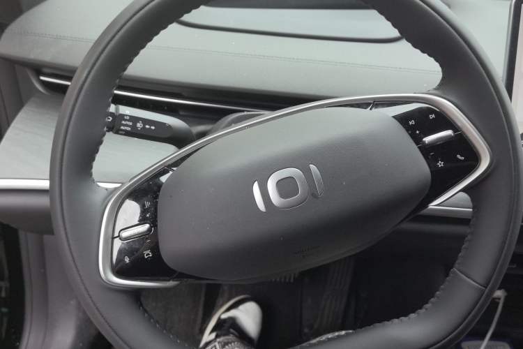 Used CHANGAN NEVO A07 2025 Range-Extended "Truly Delicious" 140 Elite Version Steering Wheel