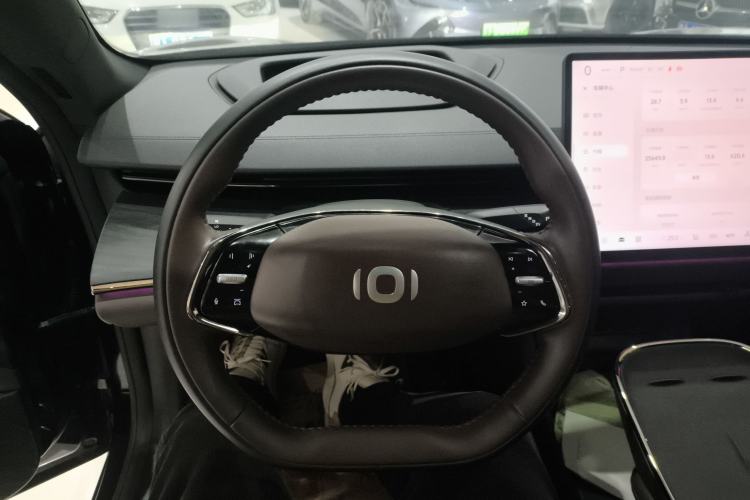 Used CHANGAN NEVO A07 2025 All-Electric "True Fragrance" Edition 710-Mile Long-Range Version Steering Wheel