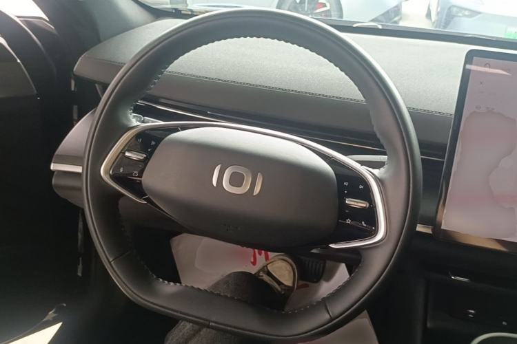 Used CHANGAN NEVO A07 2025 Blue Whale Pure Electric Version 625 Luxury Model Steering Wheel
