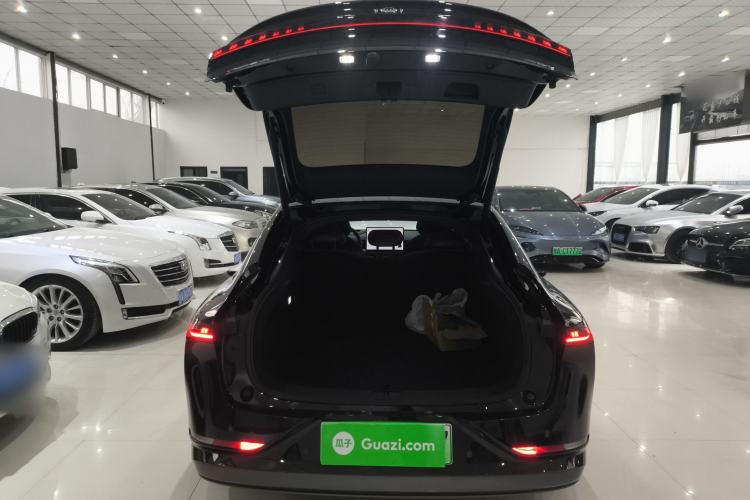 Used CHANGAN NEVO A07 2025 All-Electric "True Fragrance" Edition 710-Mile Long-Range Version Trunk