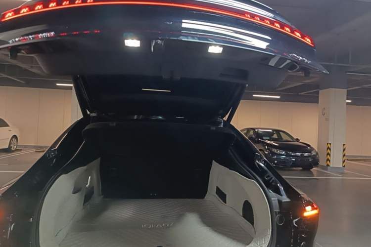 Used CHANGAN NEVO A07 2025 Pure Electric "True Fragrance" Edition 625 Flagship Model Trunk