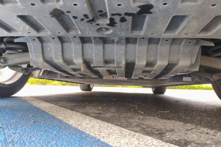 Used CHANGAN NEVO A07 2025 Blue Whale Pure Electric 710 Flagship Model Chassis Rear