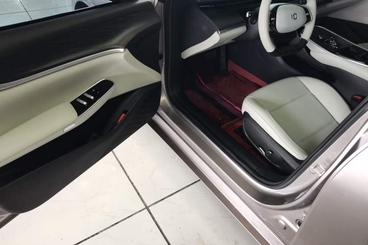 Used CHANGAN NEVO A07 2025 Blue Whale Pure Electric Version 625 Luxury Model Driver Seat
