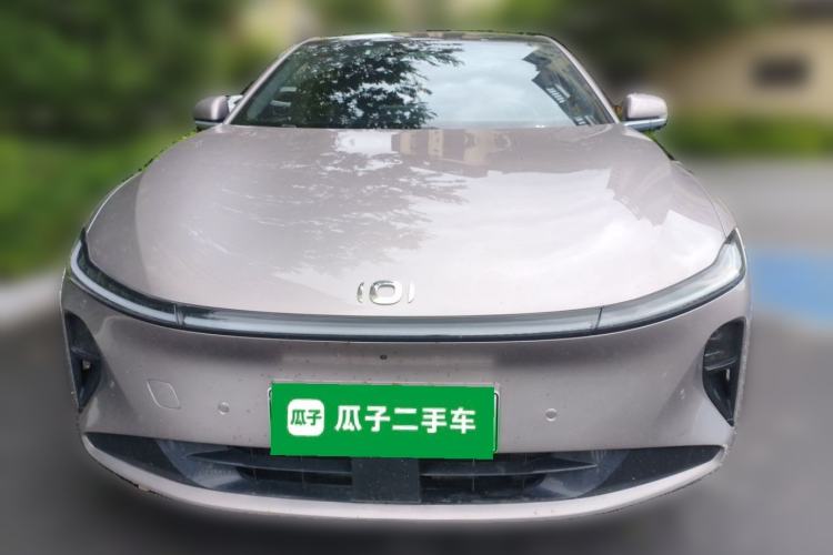 Used CHANGAN NEVO A07 2025 Blue Whale Pure Electric 710 Flagship Model Front