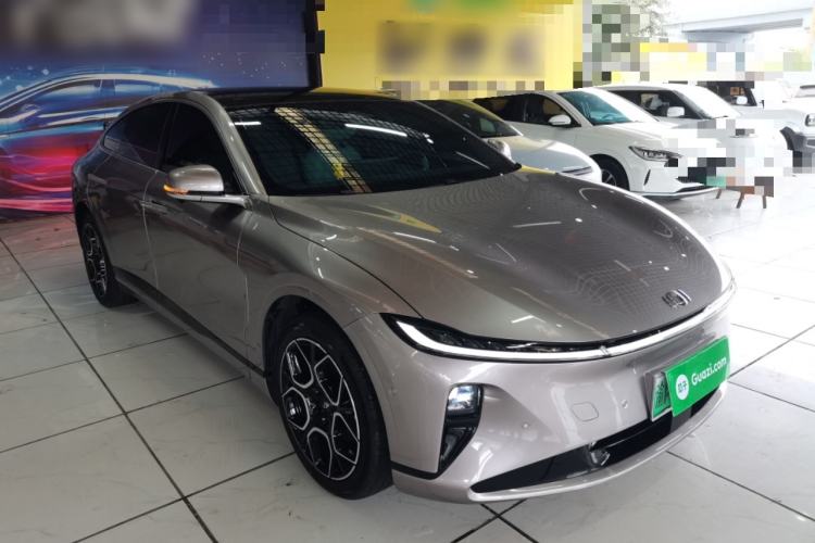 Used CHANGAN NEVO A07 2025 Blue Whale Pure Electric Version 625 Luxury Model Front Right 45 Deg