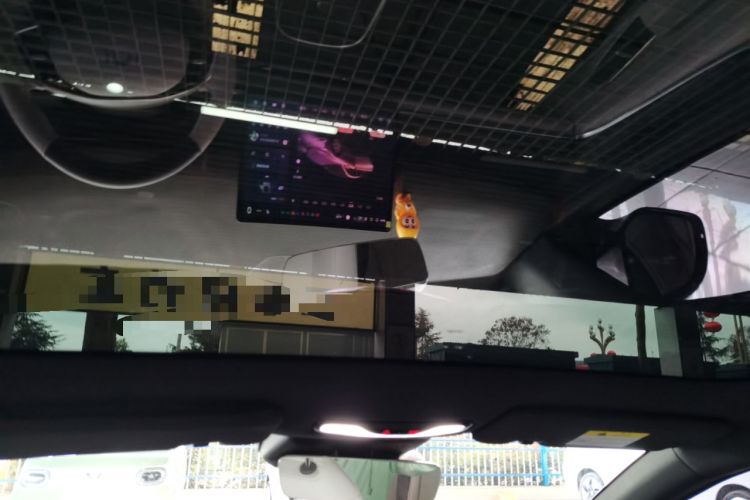 Used CHANGAN NEVO A07 2025 Blue Whale Pure Electric Version 625 Luxury Model Headliner