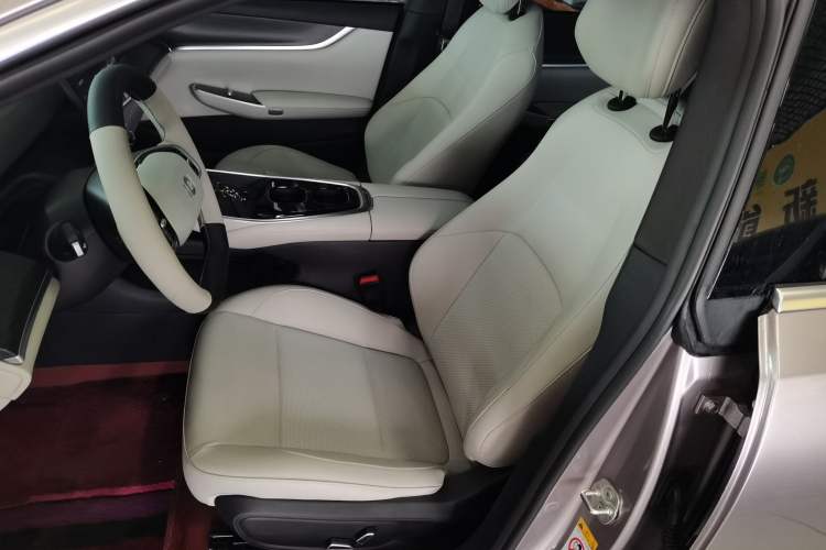 Used CHANGAN NEVO A07 2025 Blue Whale Pure Electric Version 625 Luxury Model Left Front Seat