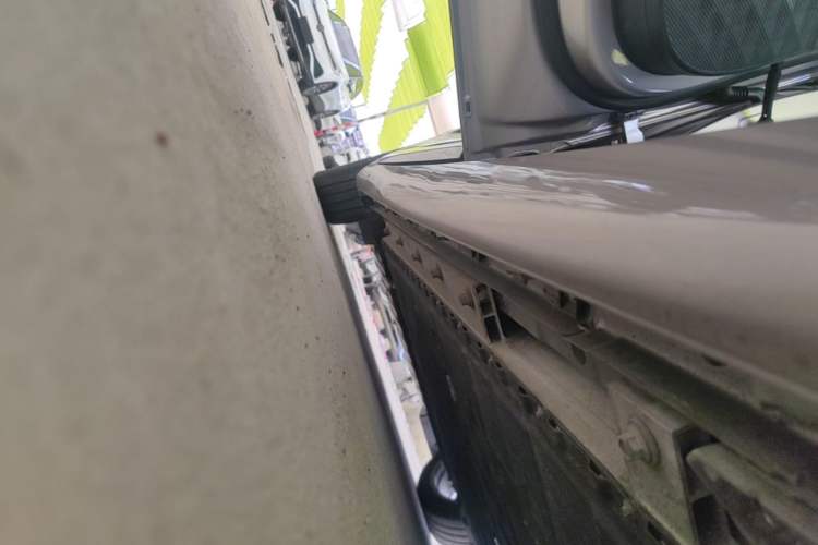 Used CHANGAN NEVO A07 2025 Blue Whale Pure Electric 625 Flagship Model Left Side Sill