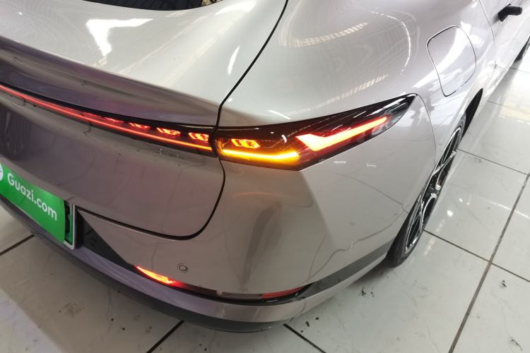 Used CHANGAN NEVO A07 2025 Blue Whale Pure Electric Version 625 Luxury Model Right Rear Taillight