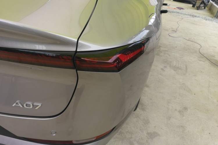 Used CHANGAN NEVO A07 2025 Blue Whale Pure Electric 625 Flagship Model Right Rear Taillight