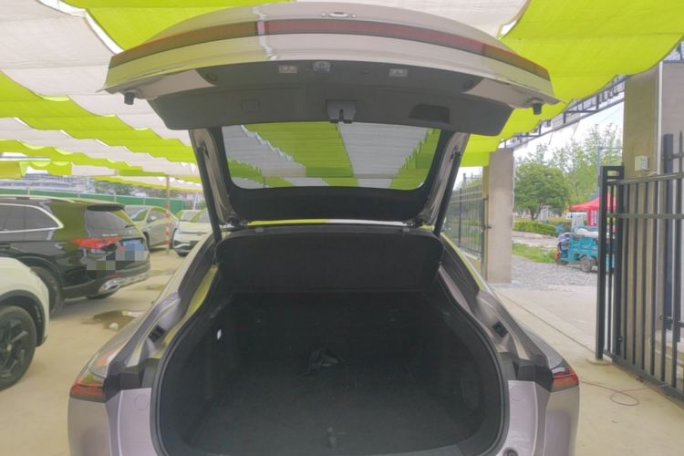 Used CHANGAN NEVO A07 2025 Blue Whale Pure Electric 625 Flagship Model Trunk