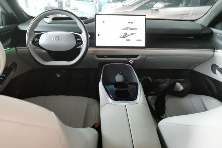 Used CHANGAN NEVO A07 2025 Range-Extended "True Fragrant" Edition 230 Flagship Model Center Console