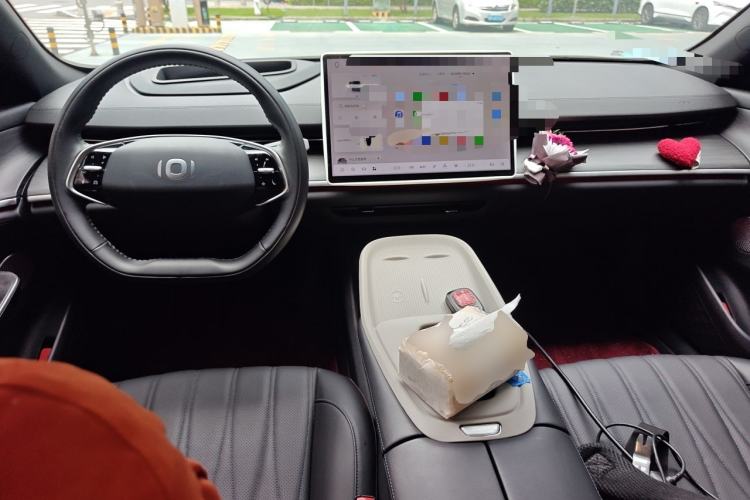 Used CHANGAN NEVO A07 2025 All-Electric "True Fragrance" Edition 710-Mile Long-Range Version Center Console