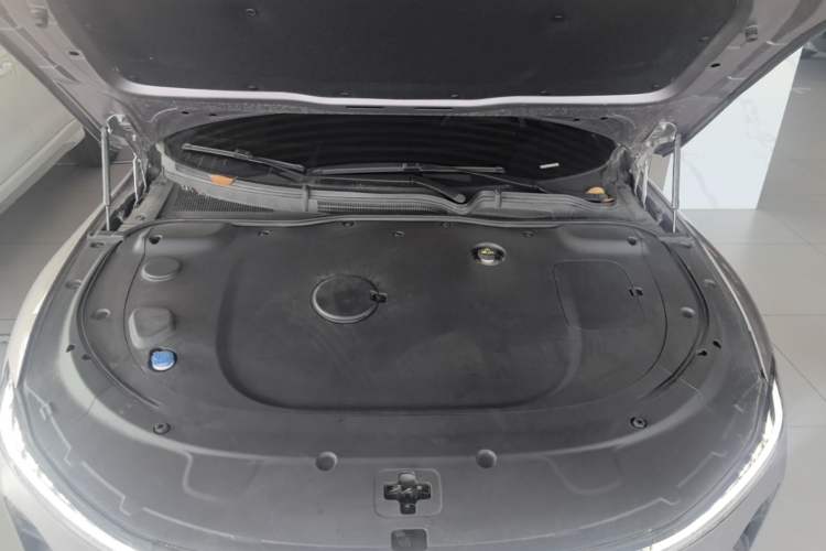 Used CHANGAN NEVO A07 2025 All-Electric "Real Bargain" 525 Luxury Model Engine Bay